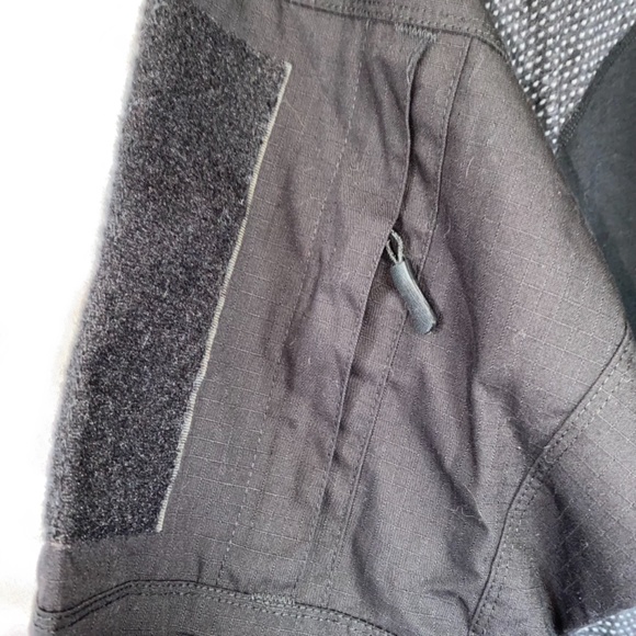 ESDY Size XXL Black and Gray Tactical Combat Shirt Pullover Style - Picture 6 of 11